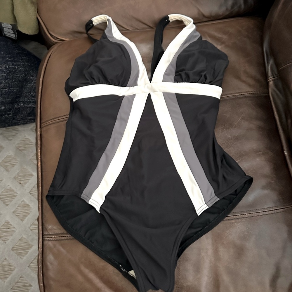 Size 10 MiracleSuit